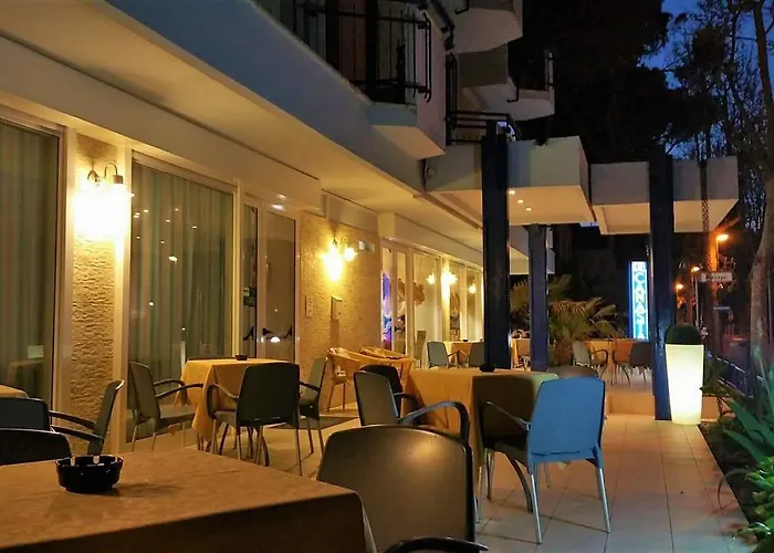 Hotel Canasta Riccione